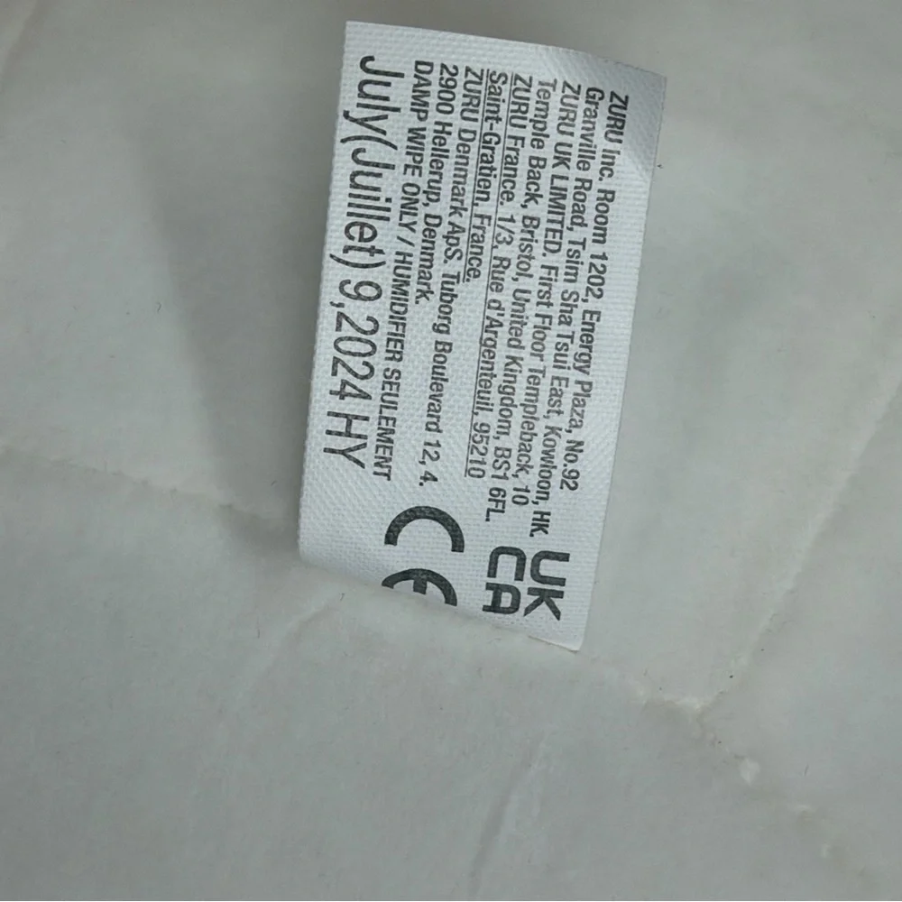 Zuru Snackles Christmas 12" Snowman Plush with Candy Cane - Picture 5 of 9